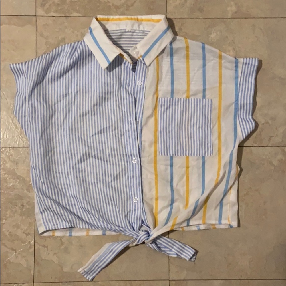 Collared crop top